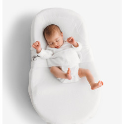 Red Castle Cocoonababy Ergonomic Cocoon, White Red Castle Cocoonababy Ergonomic Cocoon, White