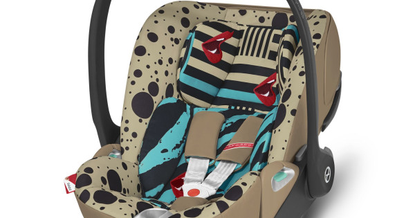 サイベックスKarolina KurKoコラボモデルCloud Z i-Size 快適ベビー・キッズ - サイベックスKarolina KurKoコラボモデルCloud Z