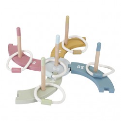 Little Dutch Ring Toss Game Little Dutch Ring Toss Game
