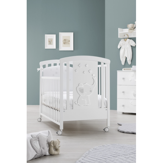 Erbesi Wooden Crib Elly + Changing Dresser With Bath Elly Erbesi White + bed bumpers and bed sheets as a GIFT - Erbesi