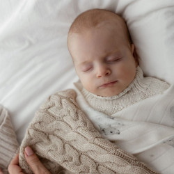 Merino vilnas pleds Warm beige Braided - Premium Collection Merino vilnas pleds Warm beige Braided - Premium Collection