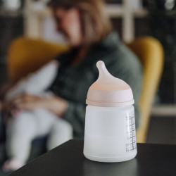 Zero.zero Anti-colic Feeding Bottle FAIR 180 Ml - Slow Flow Zero.zero Anti-colic Feeding Bottle FAIR 180 Ml - Slow Flow