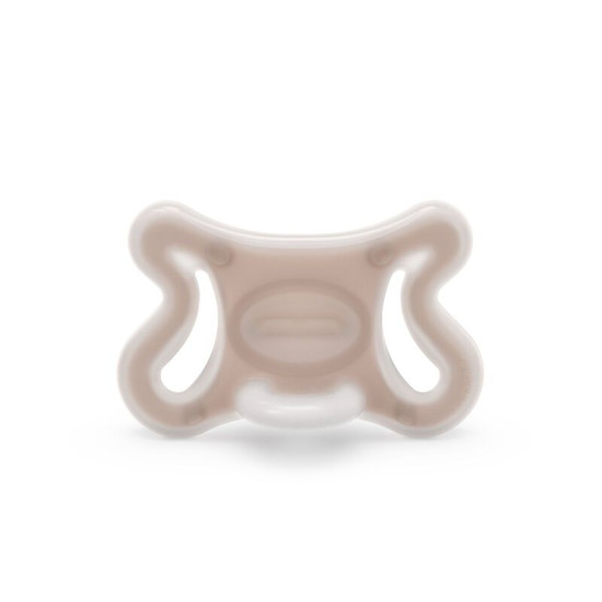 ZERO.ZERO symmetrical soother 0/6m Almond