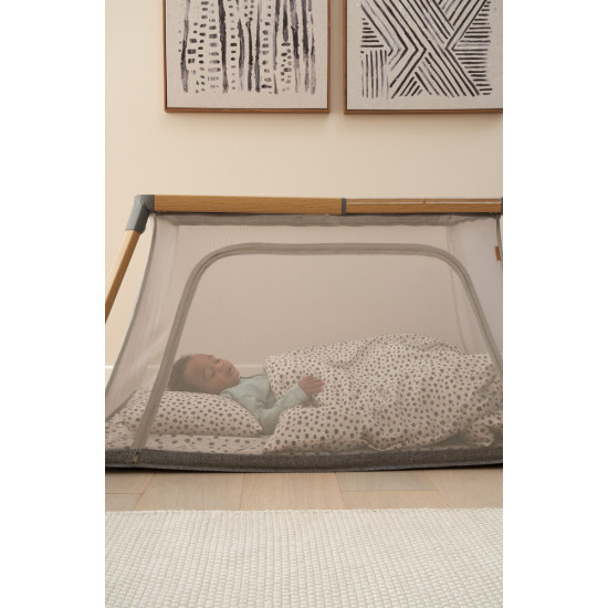 Tutti Bambini Bērnu Gultiņa-Šūpulītis  CoZee Go Oak/Charcoal