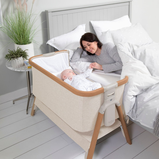 Tutti Bambini mazuļu šūpulis pie gultas CoZee Scandinavian Walnut-Ecru