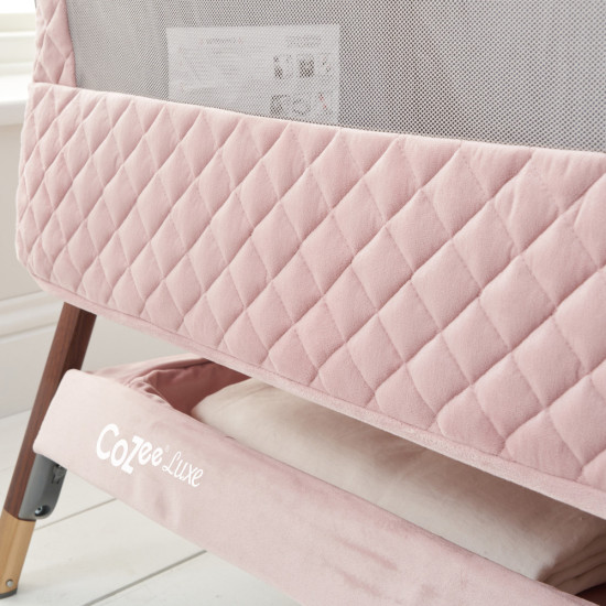 Tutti Bambini mazuļu šūpulis pie gultas CoZee Luxe Walnut-Blush