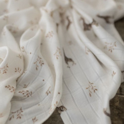 Bamboo muslin diaper 65x65 - giraffes