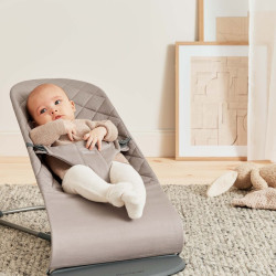 BabyBjörn Bliss atpūtas krēsls Sand Grey Woven Classic Quilt BabyBjörn Bliss atpūtas krēsls Sand Grey Woven Classic Quilt