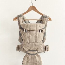 BabyBjörn Move Baby Carrier Beige Grey Mesh BabyBjörn Move Baby Carrier Beige Grey Mesh