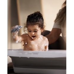 Twistshake 3x Silikona haizivju vannas rotaļlietas Twistshake 3x Silikona haizivju vannas rotaļlietas