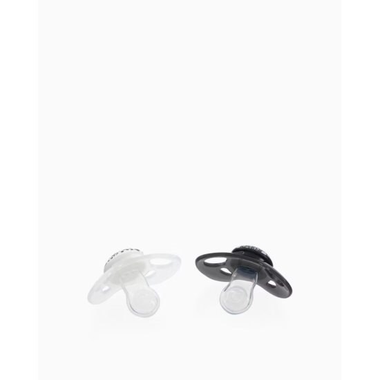 Twistshake knupīši 2gab Black/White 6+m Twistshake knupīši 2gab Black/White 6+m