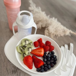 Twistshake Newborn Feeding Spoon 3-pack White