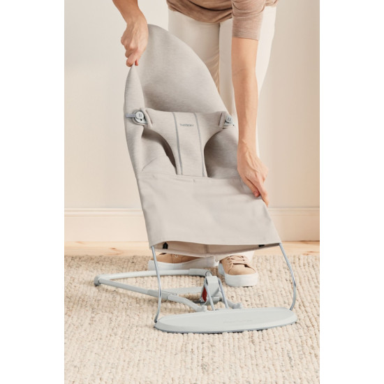 BabyBjörn Bliss atpūtas krēsls Dusty Pink Woven Petal