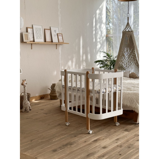 Mēbeļu komplekts: gulta Nika (White/Natural) + kumode Scandi White/Natural