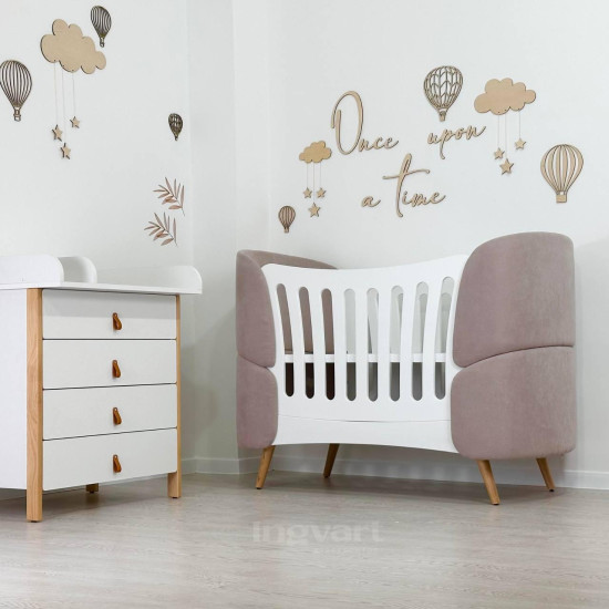Mēbeļu komplekts: gulta Fly Light Pink + kumode Scandi White/Natural