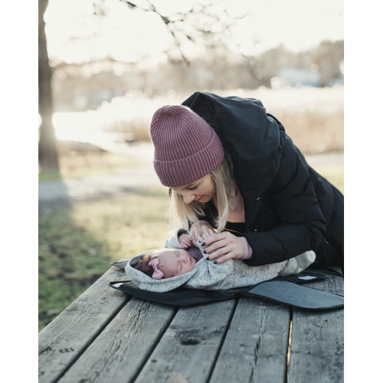 Twistshake Salokāms pārtinamais paklājiņš Changing Pad