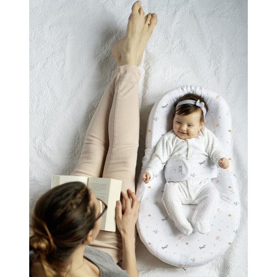 Ergonomiskais kokons Cocoonababy Red Castle - Happy Fox